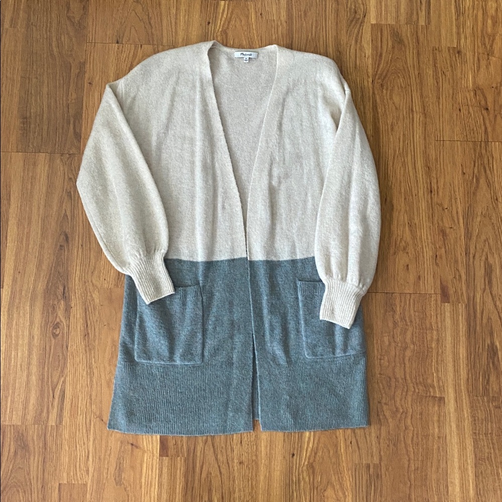 Madewell Edgewater Bubble-Sleeve Cardigan Sweater in Colorblock